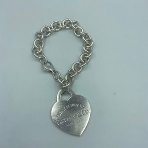 Extra large TIFFANY heart charm bracelet